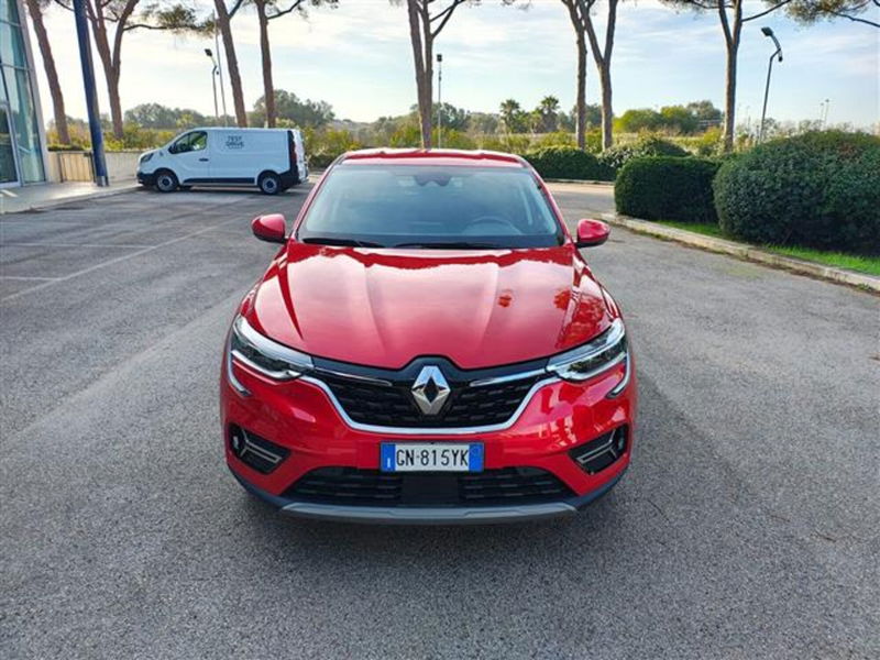 Renault Arkana 140 CV EDC Intens del 2023 usata a Brindisi