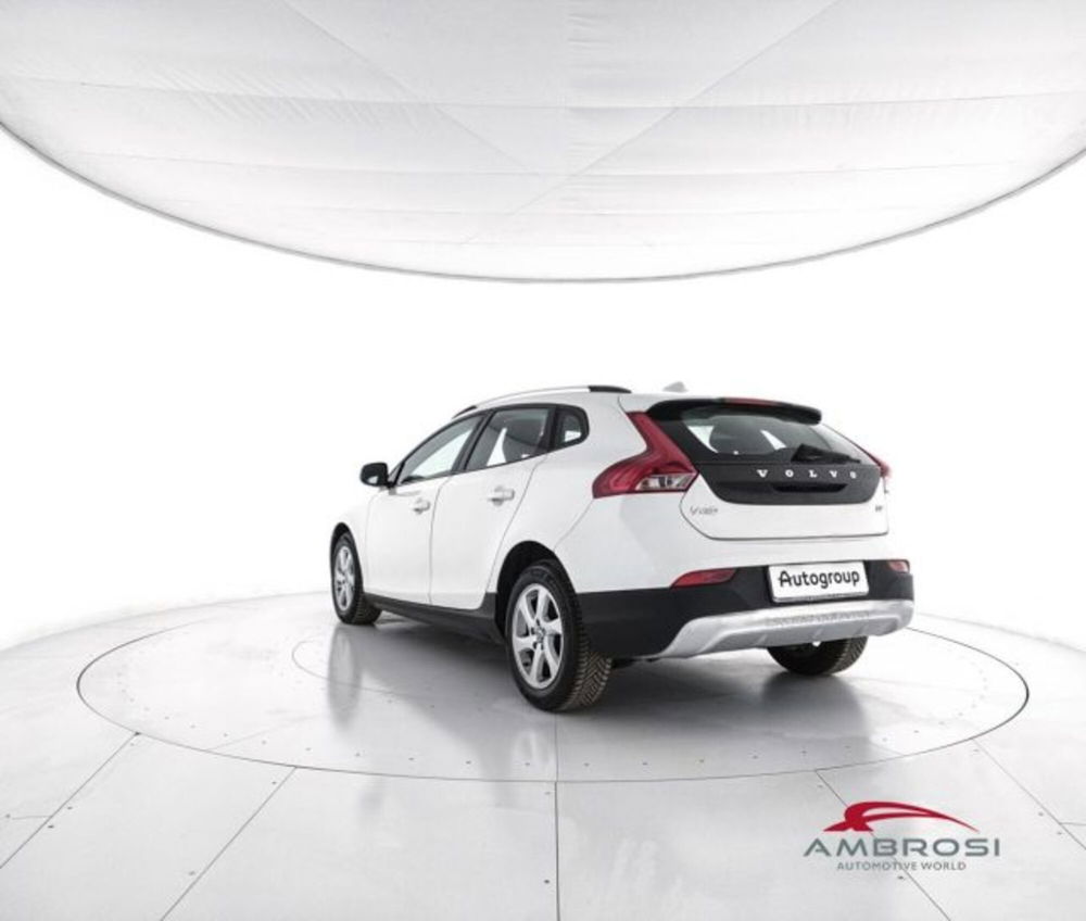 Volvo V40 Cross Country usata a Perugia (4)