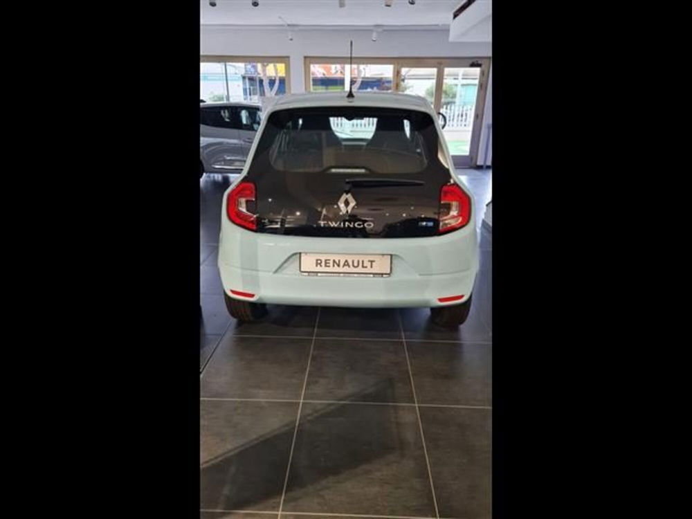 Renault Twingo nuova a Grosseto (2)