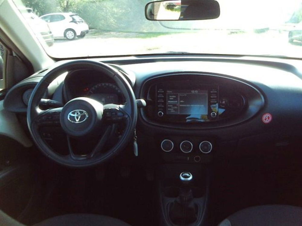 Toyota Aygo X usata a Livorno (6)