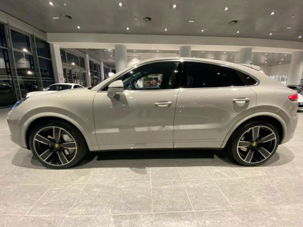 Porsche Cayenne Coupé usata a Livorno (8)