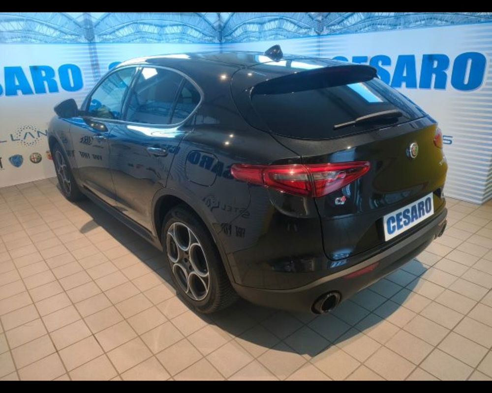 Alfa Romeo Stelvio usata a Aosta (3)