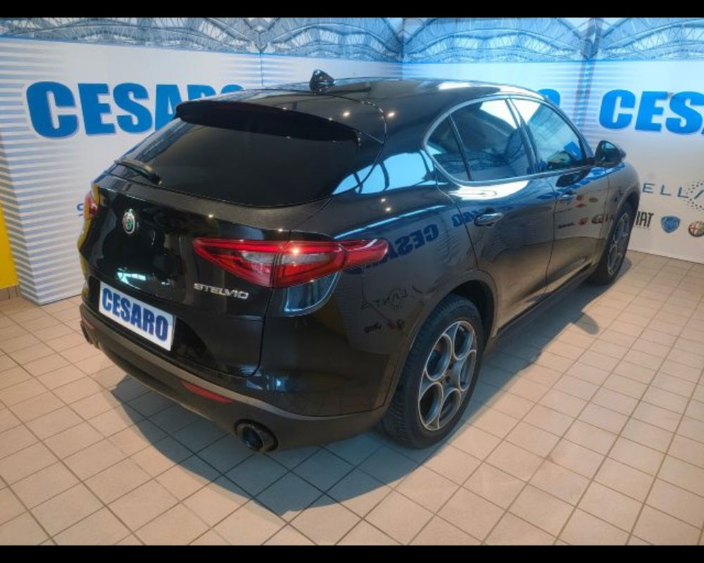 Alfa Romeo Stelvio usata a Aosta (4)