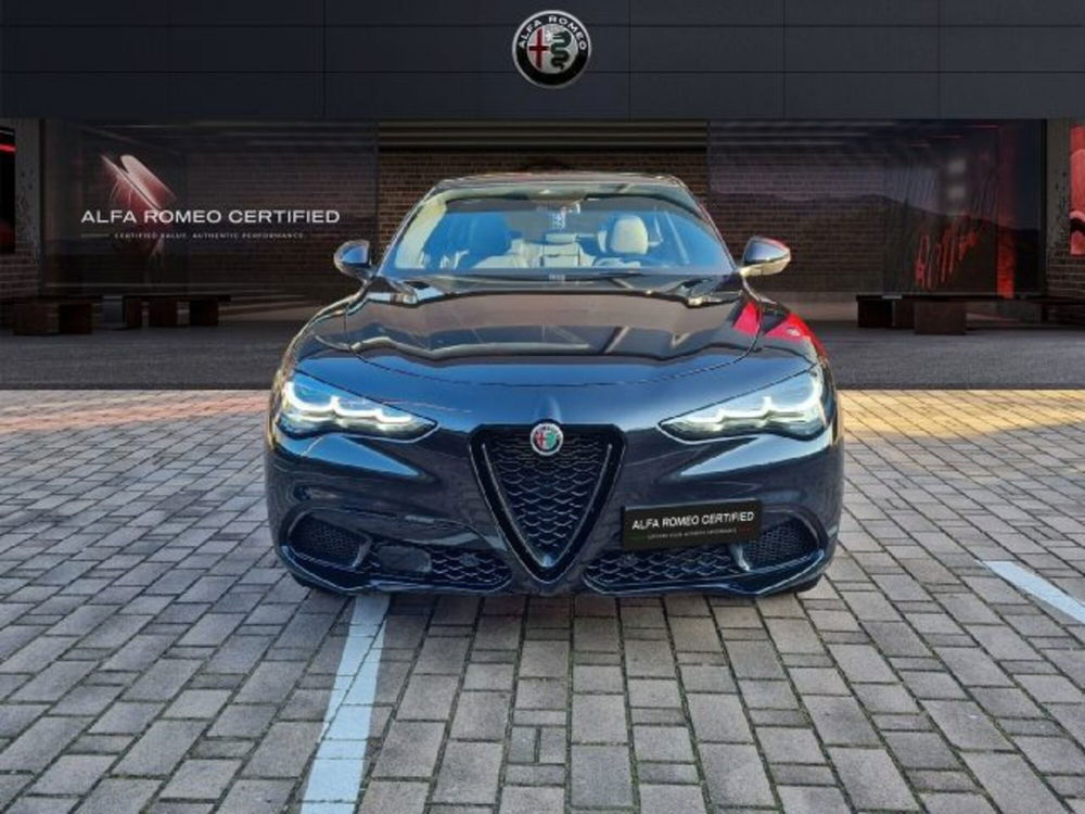 Alfa Romeo Stelvio nuova a Monza e Brianza (2)