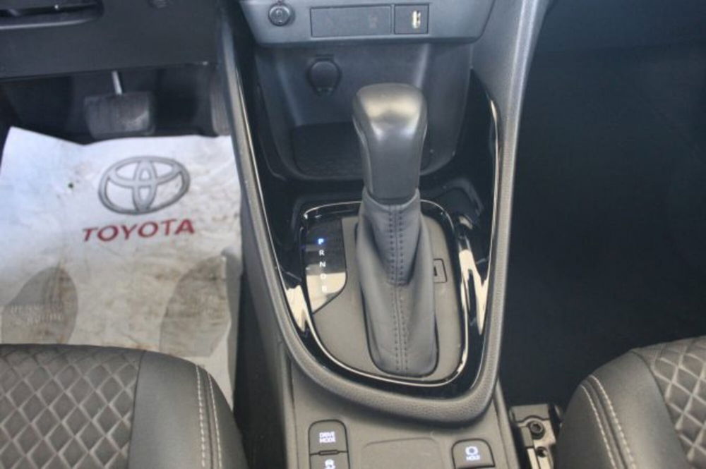 Toyota Yaris usata a Roma (16)