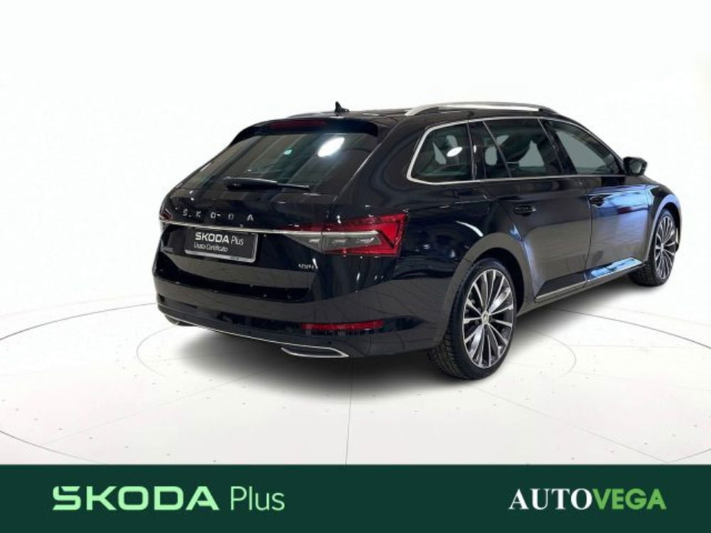 Skoda Superb Station Wagon usata a Vicenza (4)