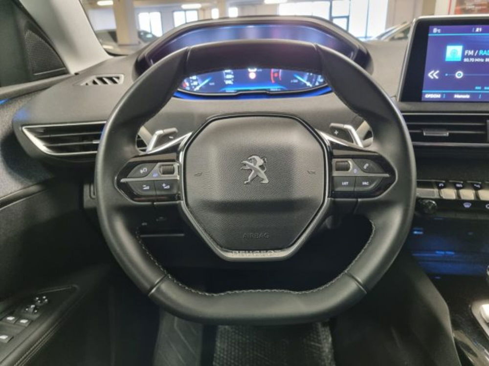 Peugeot 5008 usata a Brescia (13)