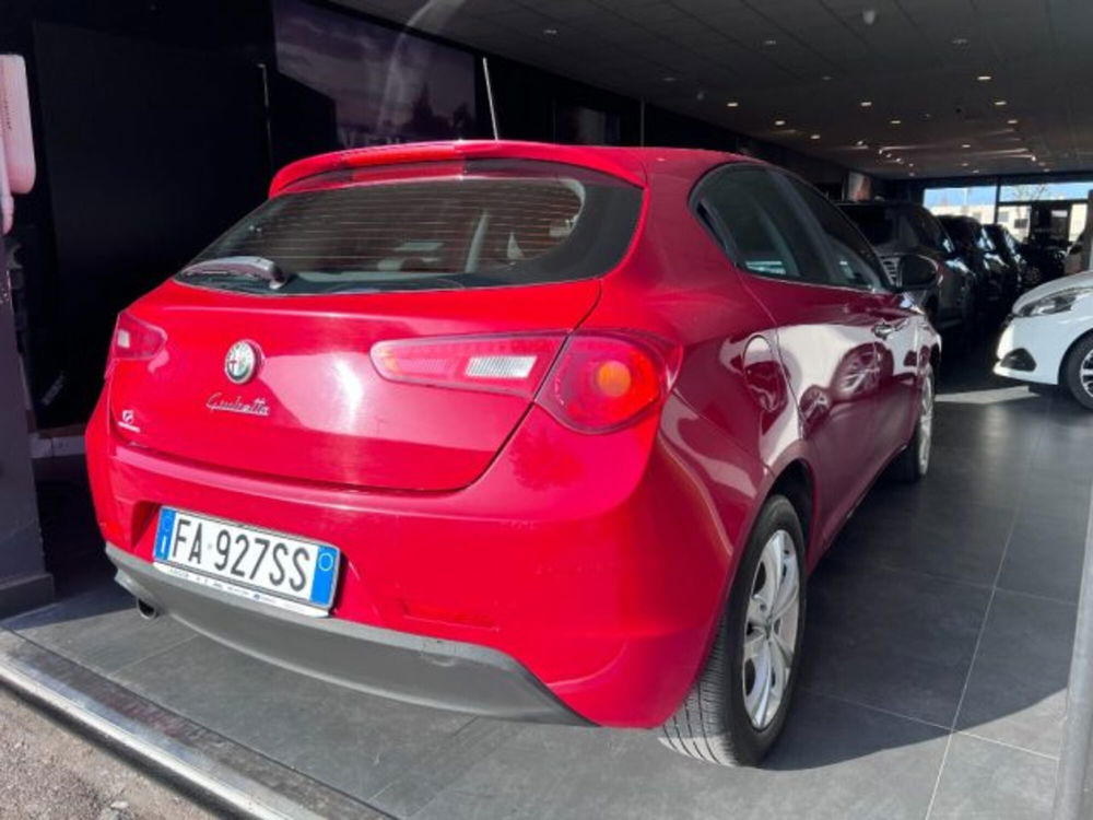 Alfa Romeo Giulietta usata a Modena (3)