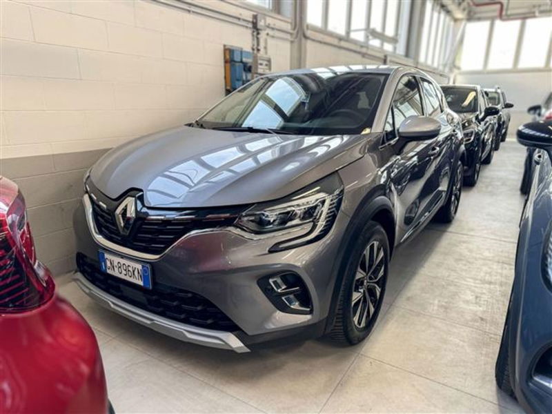 Renault Captur 1.0 tce Techno 90cv del 2023 usata a Torino