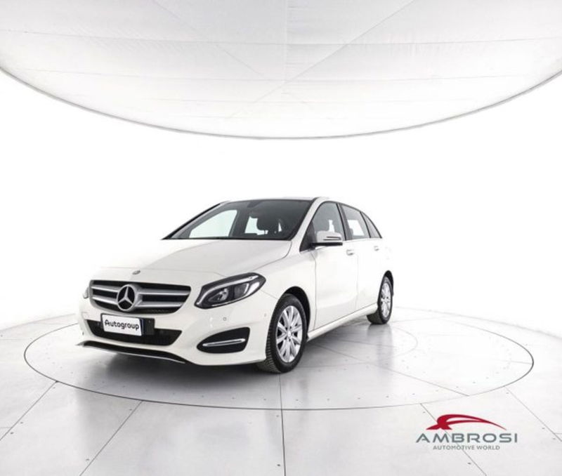 Mercedes-Benz CLA Shooting Brake 200 CDI Executive del 2015 usata a Corciano