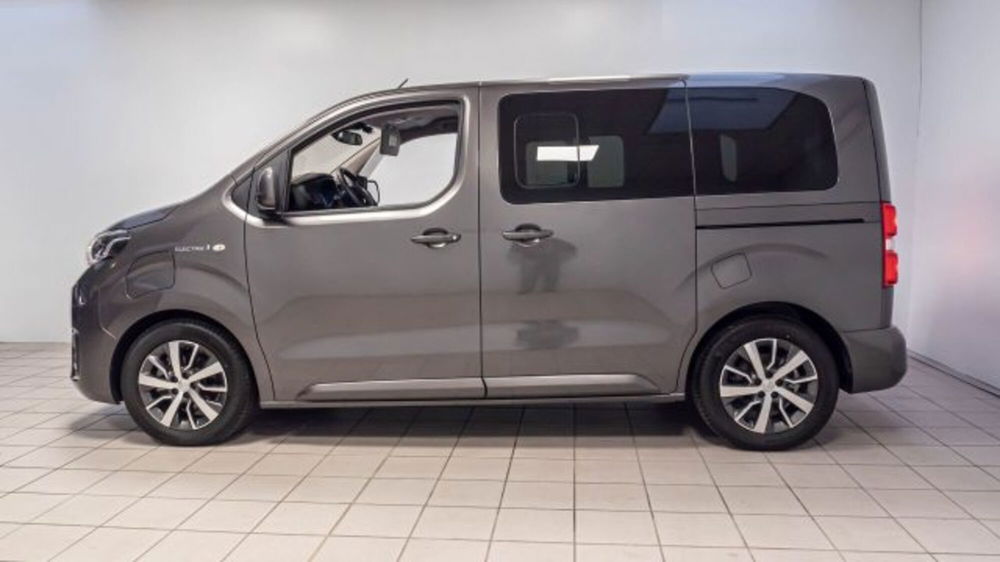 Toyota Proace Verso nuova a Padova (4)