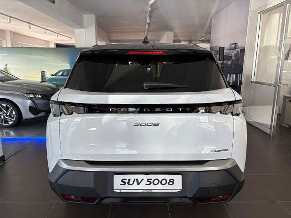 Peugeot 5008 nuova a Vibo Valentia (5)