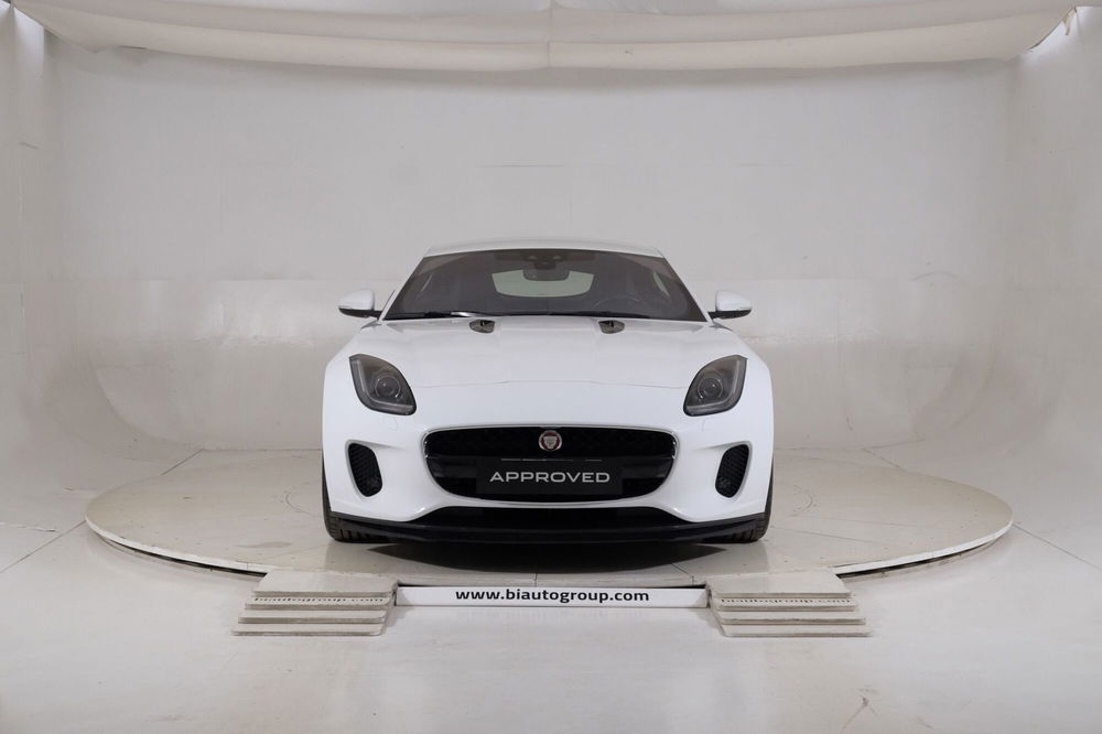 Jaguar F-Type Coupé usata a Torino (7)