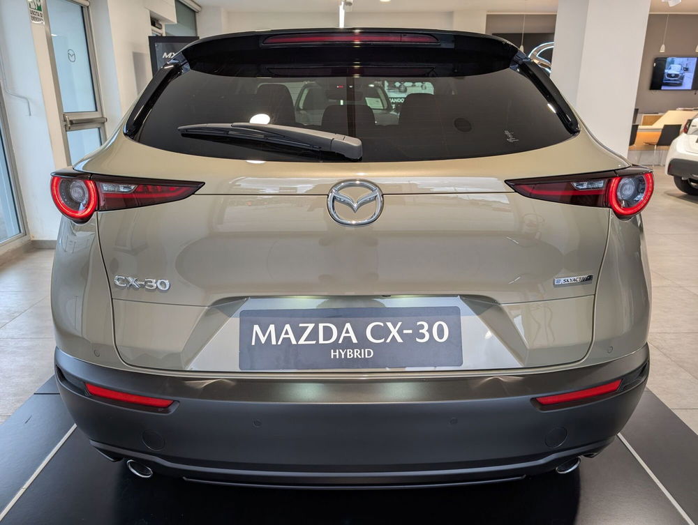 Mazda CX-30 nuova a Napoli (4)