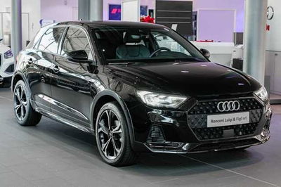 Audi A1 allstreet allstreet 30 TFSI S tronic Identity Contrast  del 2023 usata a Rovigo