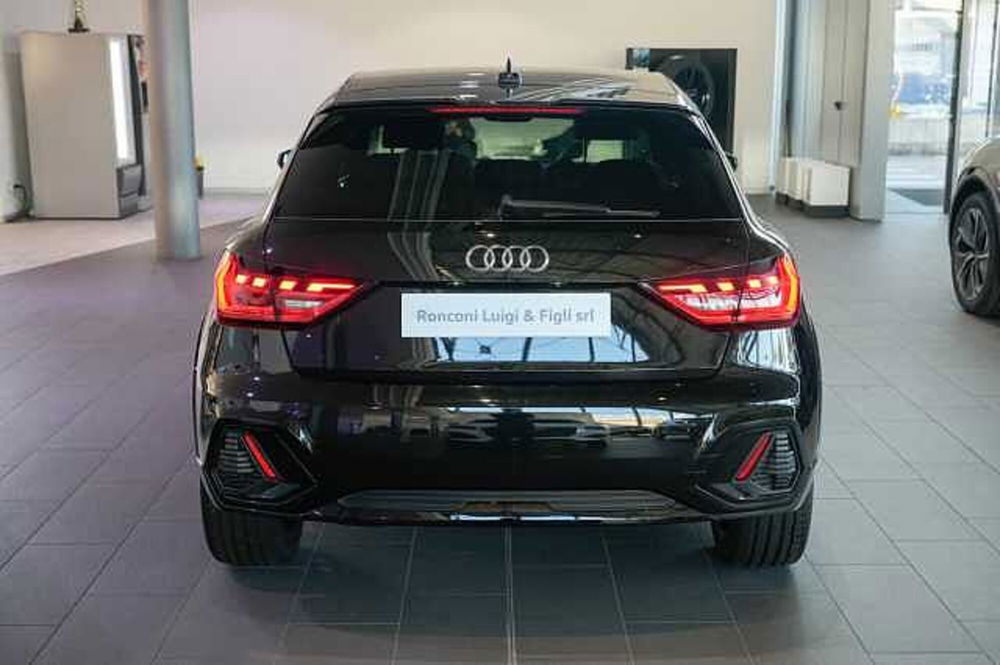 Audi A1 allstreet usata a Rovigo (4)