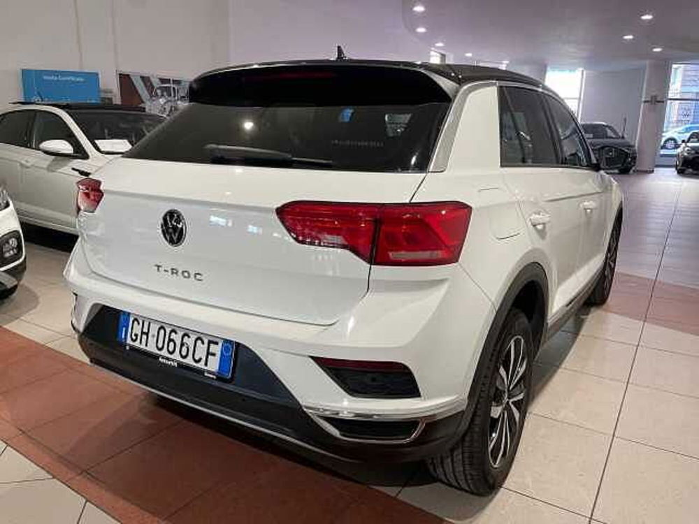 Volkswagen T-Roc usata a Genova (5)