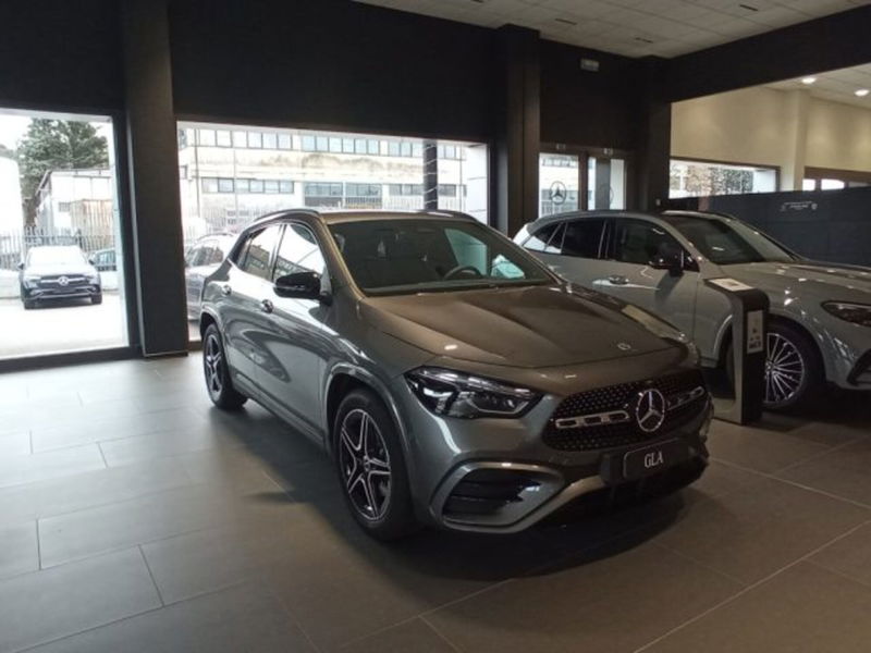 Mercedes-Benz GLA SUV 200 d AMG Line Advanced Plus 4matic auto nuova a Potenza