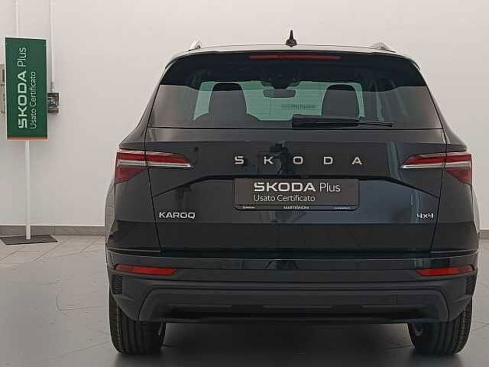 Skoda Karoq nuova a Varese (4)