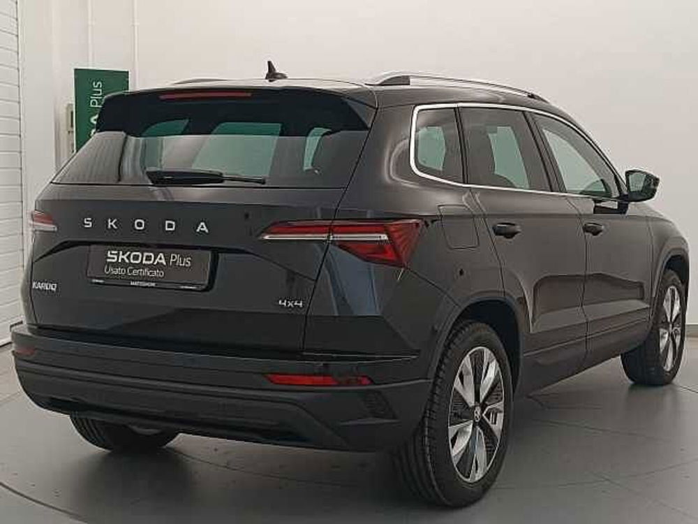 Skoda Karoq nuova a Varese (5)