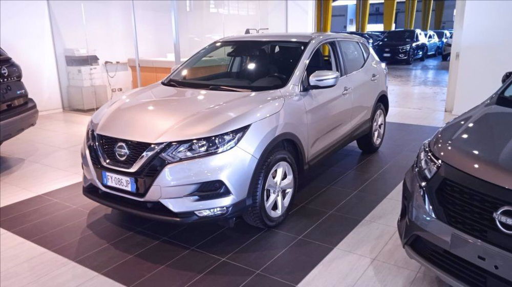 Nissan Qashqai usata a Milano (4)