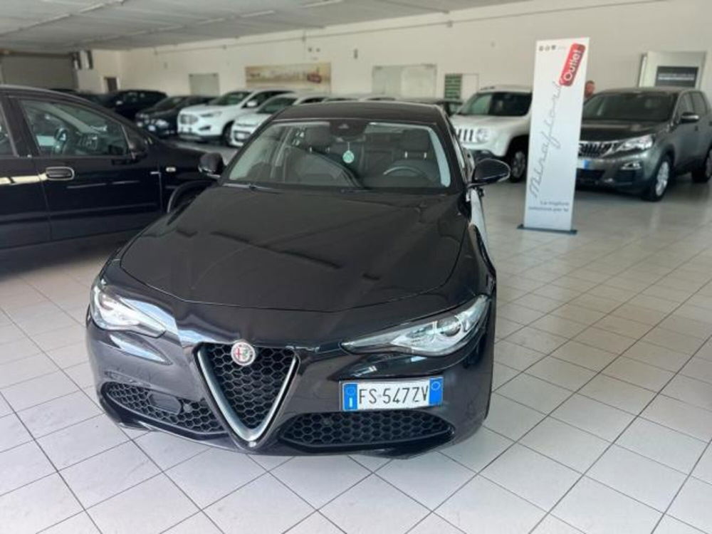 Alfa Romeo Giulia usata a Napoli