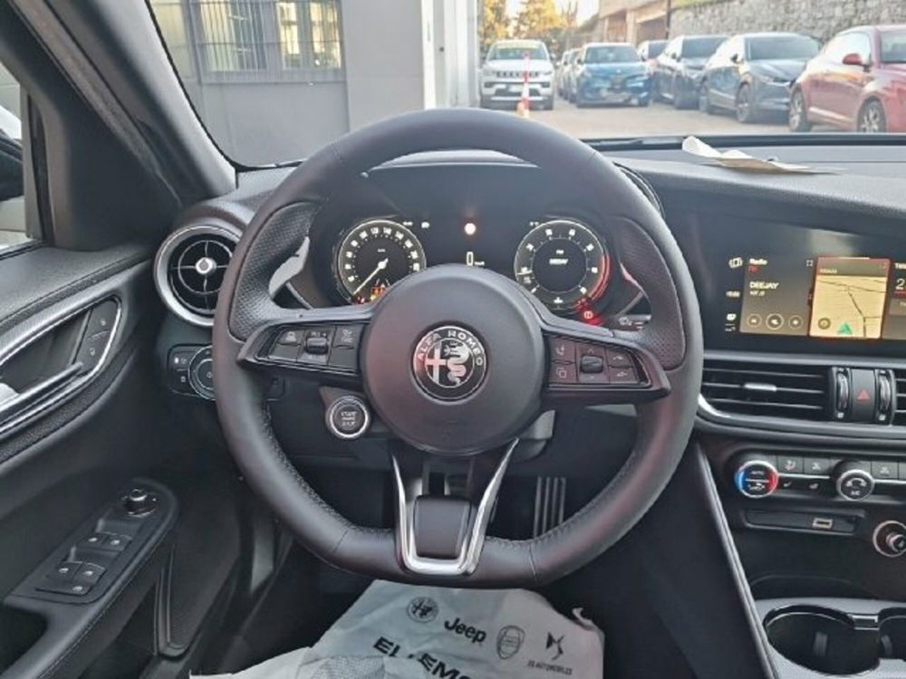 Alfa Romeo Giulia nuova a Monza e Brianza (9)