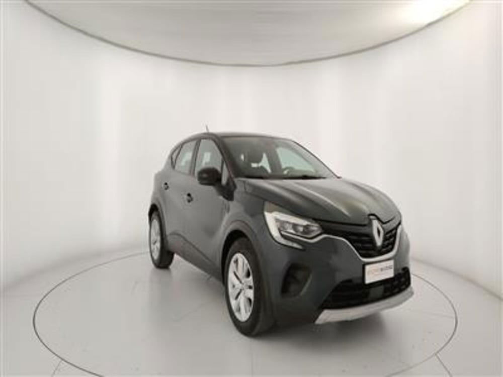 Renault Captur usata a Bari (11)