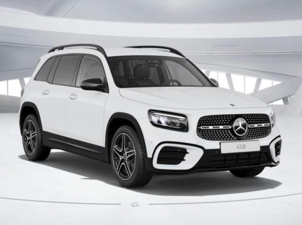 Mercedes-Benz GLB nuova a Verona