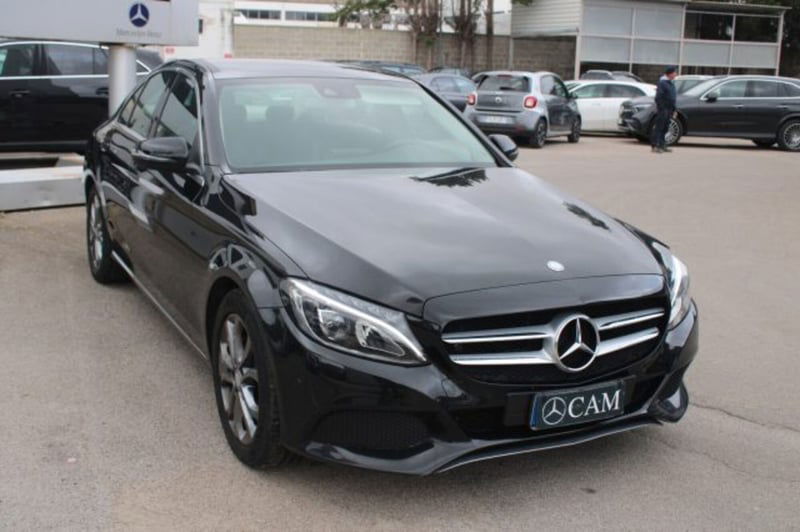 Mercedes-Benz Classe C 220 d 4Matic Auto Premium  del 2017 usata a Lecce