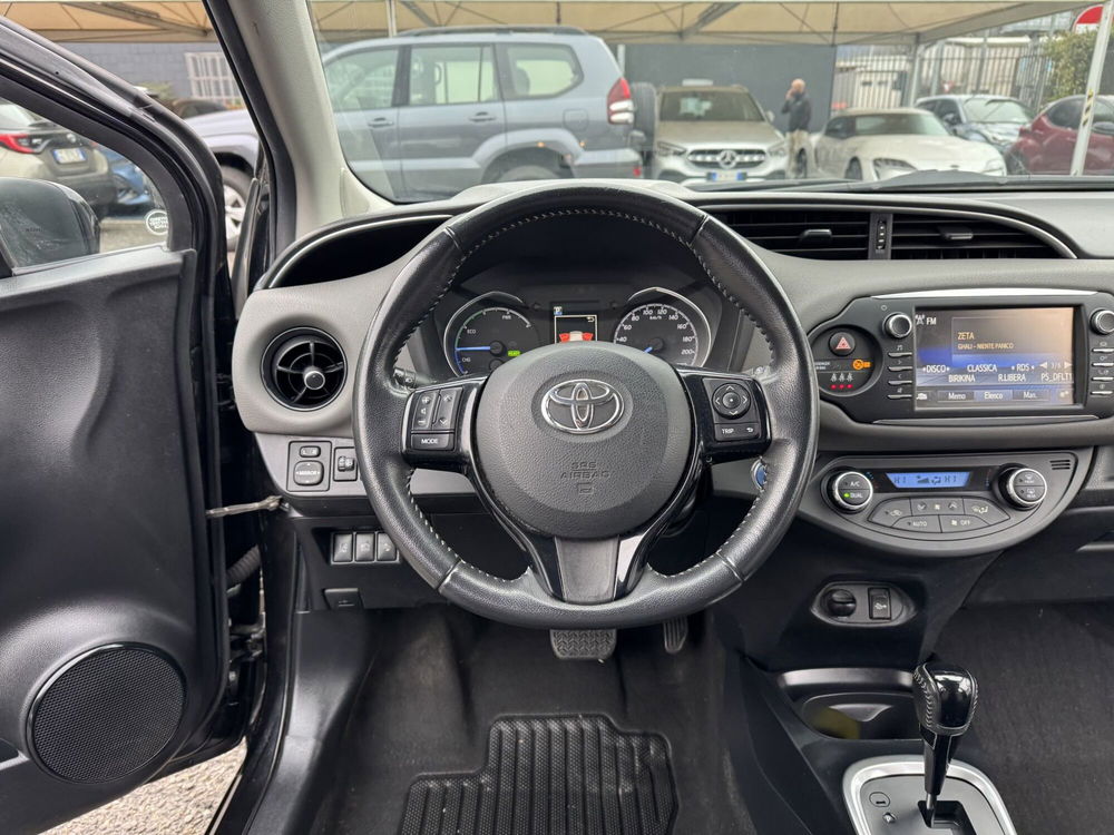 Toyota Yaris usata a Como (9)