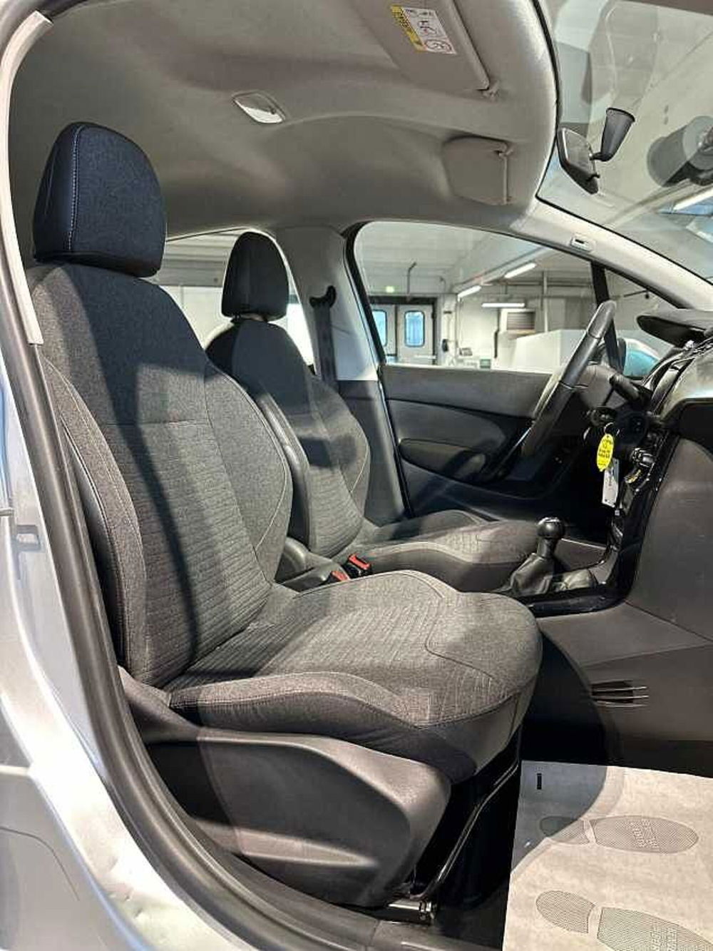 Citroen C3 usata a Venezia (13)