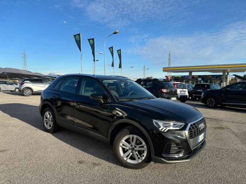 Audi Q3 35 TDI quattro S tronic Business  del 2022 usata a Maniago