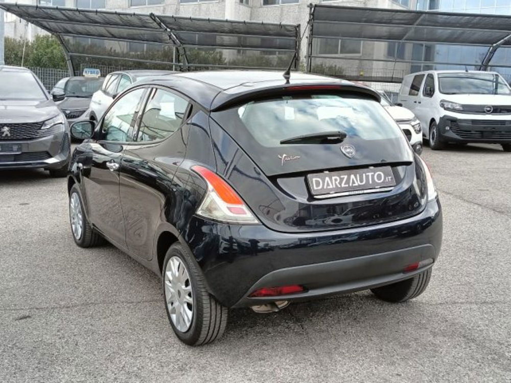 Lancia Ypsilon usata a Brescia (18)