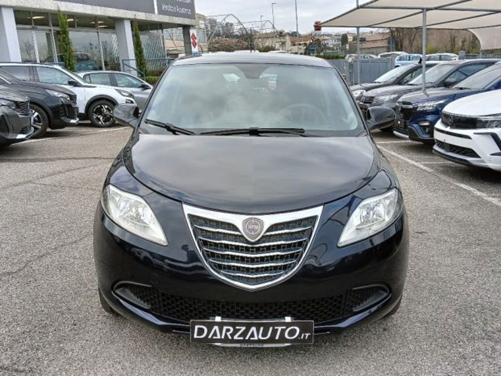 Lancia Ypsilon usata a Brescia (2)