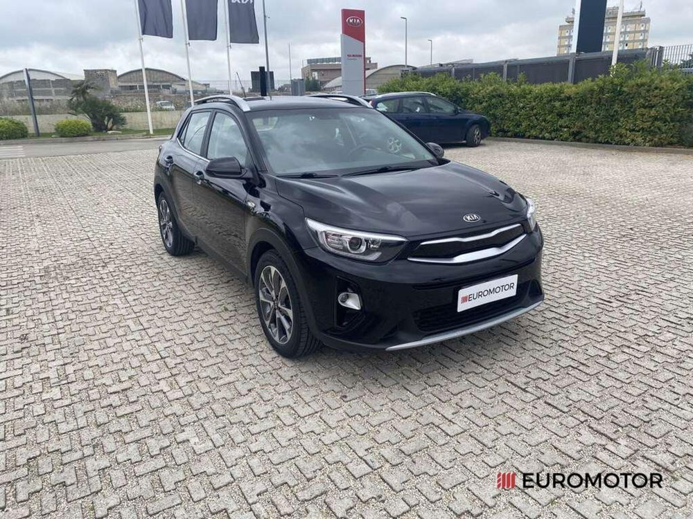 Kia Stonic usata a Bari (3)