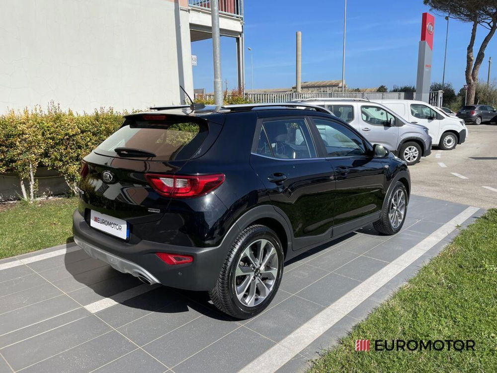 Kia Stonic usata a Bari (5)