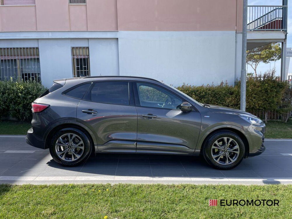 Ford Kuga usata a Bari (4)