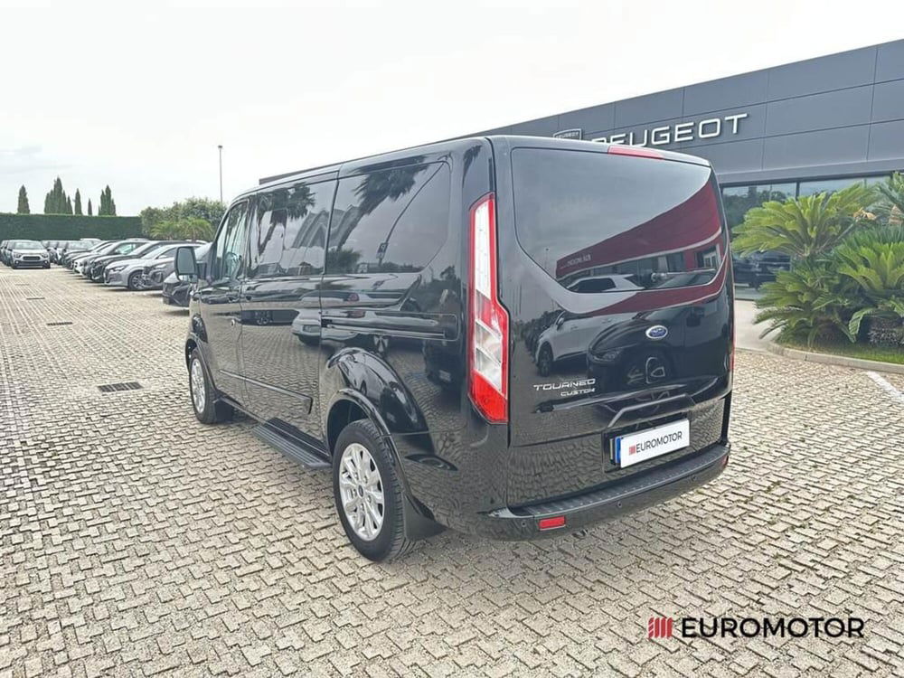 Ford Tourneo Custom usata a Bari (7)