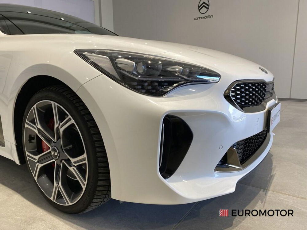 Kia Stinger usata a Bari (7)