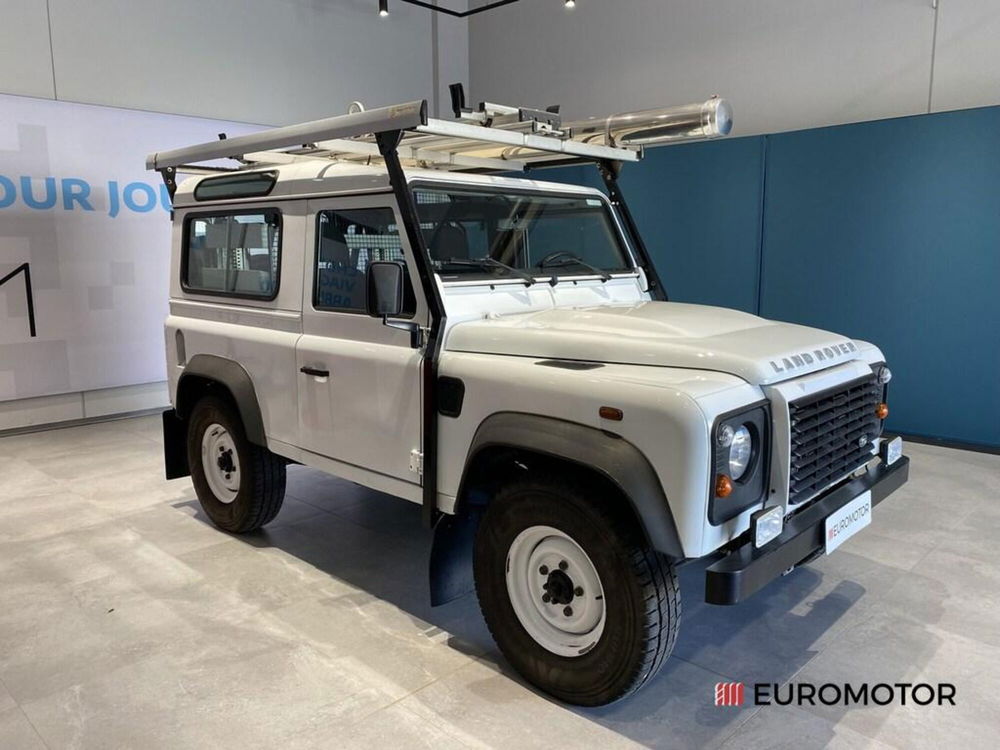 Land Rover Defender usata a Bari (6)