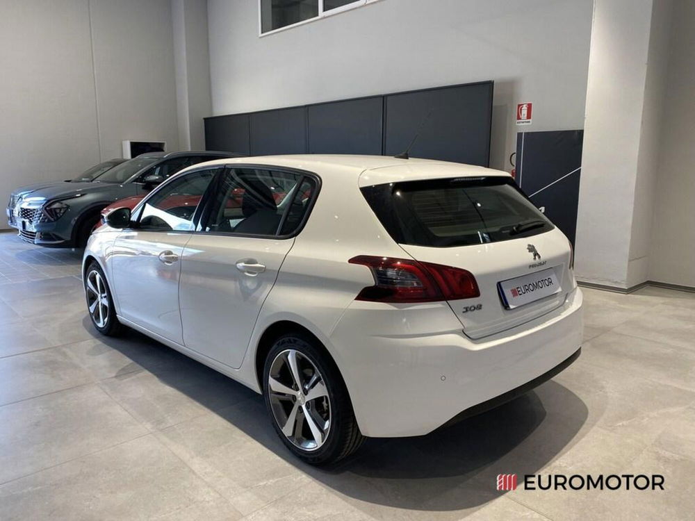 Peugeot 308 usata a Bari (9)