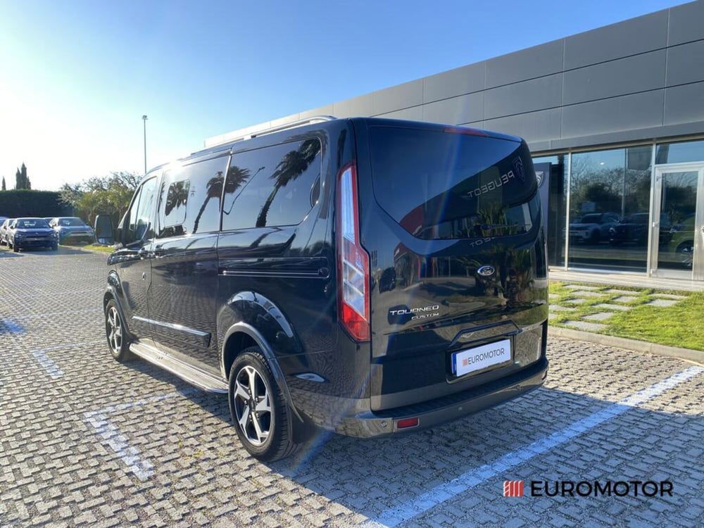 Ford Tourneo Custom usata a Bari (10)