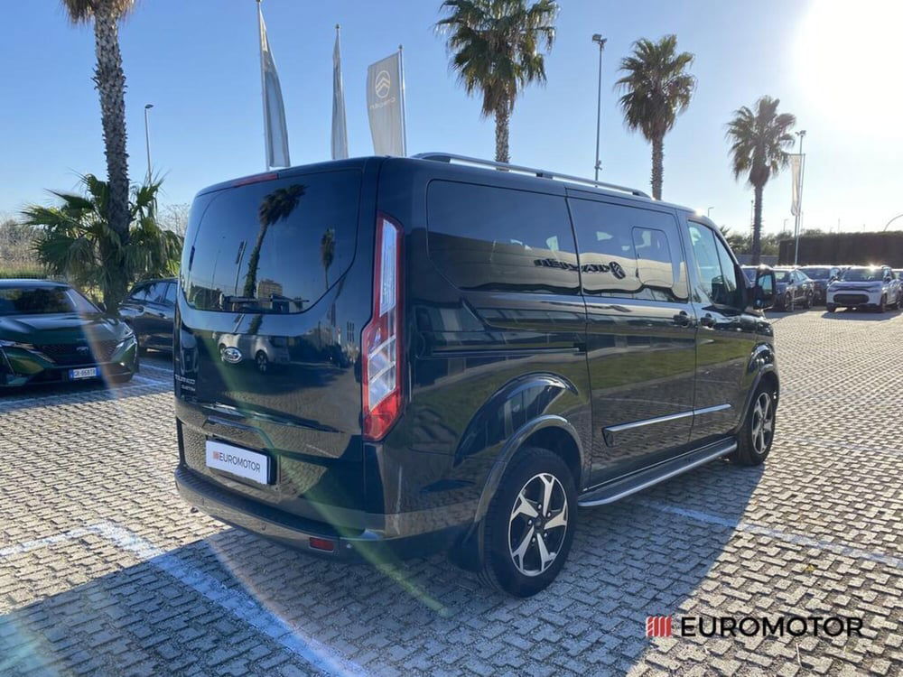 Ford Tourneo Custom usata a Bari (8)