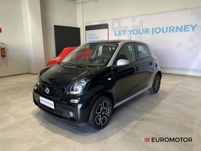 smart forfour forfour 70 1.0 twinamic Passion  del 2019 usata a Modugno