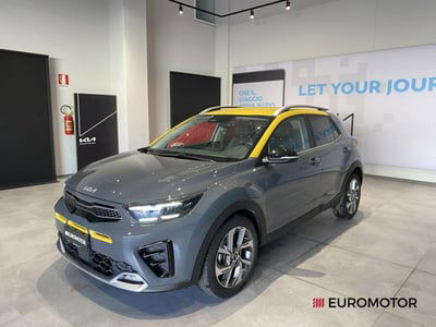 Kia Stonic 1.0 T-GDi 120 CV MHEV DCT GT Line  del 2021 usata a Modugno