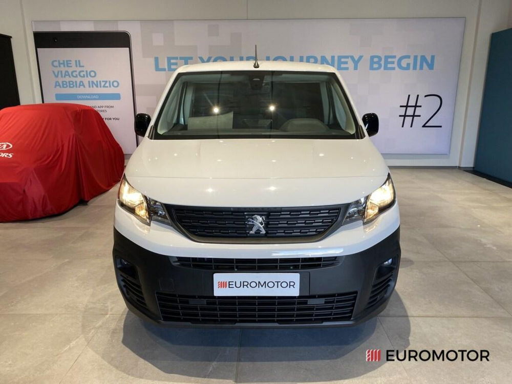 Peugeot Partner Furgone usata a Bari (2)