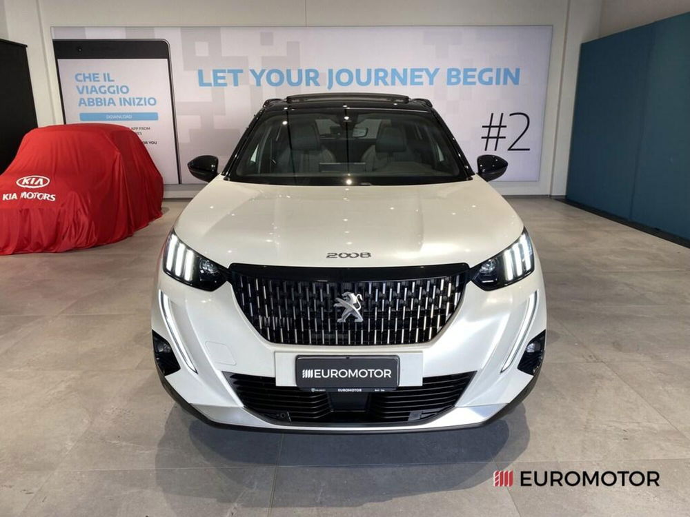 Peugeot 2008 usata a Bari (2)