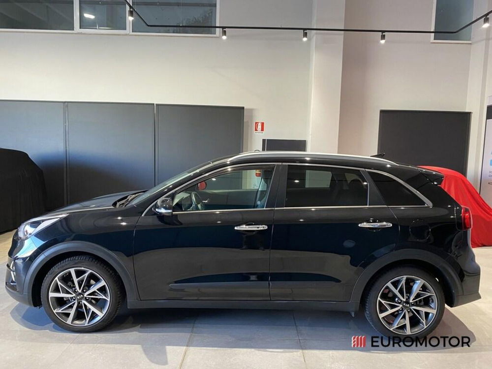 Kia Niro usata a Bari (10)