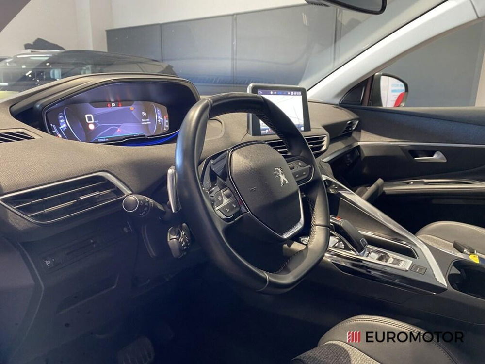 Peugeot 5008 usata a Bari (14)